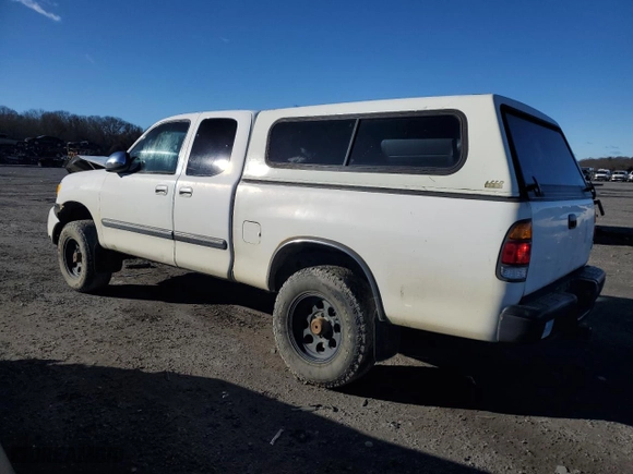 2003 Toyota Tundra SR5 with VIN 5TBBN44143S350617, listed as a Copart auction lot 81973804 with 207,153 mi miles and Clean Title. Bid and sale history available at carsss.com. Image 2.