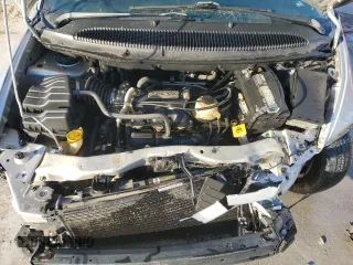 2007 Chrysler Town & Country LWB Touring with VIN 2A4GP54L57R258844, listed as a Copart auction lot 88351265 with 141,521 mi miles and Salvage Title. Bid and sale history available at carsss.com. Image 12.