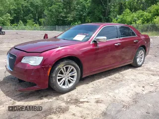 2016 Chrysler 300 C z VIN 2C3CCAEG8GH119036, wystawiony jako IAAI lot #42020978 z przebiegiem 210 116 mil mil oraz . Historia ofert i sprzedaży dostępna na DreamBid. Obrazek 18.