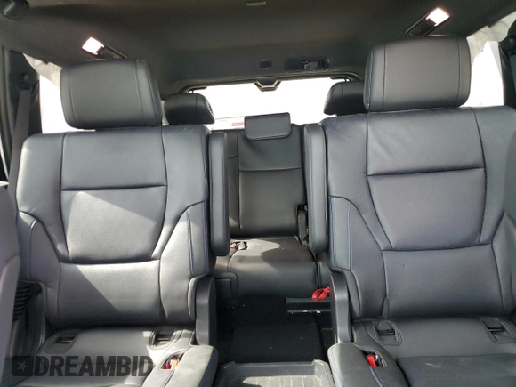 2024 Toyota Sequoia SR5 with VIN 7SVAAABA5RX021370, listed as a Copart auction lot 41857015 with 29,969 mi miles and Salvage Title. Bid and sale history available at carsss.com. Image 10.
