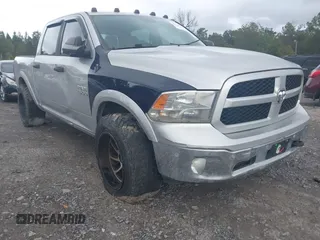 2016 Ram 1500 Big Horn с VIN 1C6RR7LT8GS313296, выставлен на аукционе IAAI как лот 40758622 с пробегом 197 084 миль миль и . История ставок и продаж доступна на DreamBid. Изображение 6.