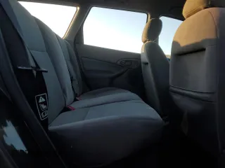 2002 Ford Focus SE Fleet с VIN 1FAFP36372W290641, выставлен на аукционе Copart как лот 43231435 с пробегом 212 234 миль миль и Списание • Salvage title. История ставок и продаж доступна на DreamBid. Изображение 10.