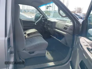 2000 Ford F-250 XL with VIN 1FTNX21F2YEE22107, listed as a IAAI auction lot 41928400 with 265,148 mi miles and . Bid and sale history available at DreamBid. Image 5.