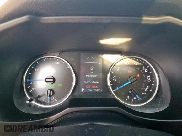 2022 Toyota RAV4 Hybrid XLE with VIN 2T3RWRFV1NW129963, listed as a Copart auction lot 58512545 with 39,982 mi miles and Salvage title. Bid and sale history available at DreamBid. Image 9.