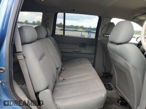 2004 Dodge Durango ST with VIN 1D4HB38N34F235139, listed as a Copart auction lot 67727054 with 173,334 mi miles and Salvage title. Bid and sale history available at DreamBid. Image 11.