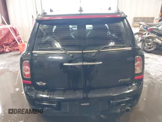 2011 MINI Clubman z VIN WMWZF3C50BT188693, wystawiony jako IAAI lot #41594216 z przebiegiem 156 768 mil mil oraz . Historia ofert i sprzedaży dostępna na DreamBid. Obrazek 17.