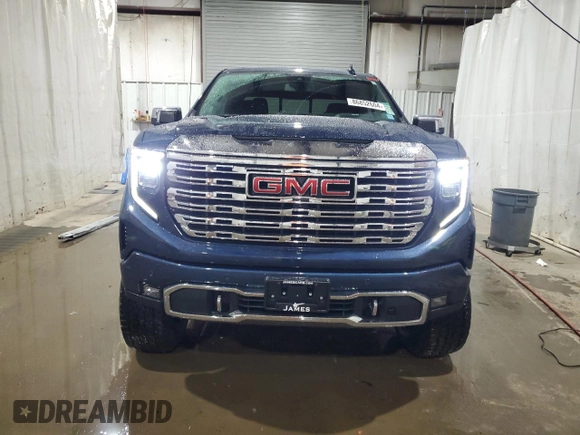 2022 GMC Sierra 1500 with VIN 1GTUUGET9NZ550009, listed as a Copart auction lot 86852604 with 17,059 mi miles and Salvage Title. Bid and sale history available at DreamBid. Image 5.