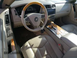 2004 Cadillac XLR z VIN 1G6YV34A845603654, wystawiony jako Copart lot #83494824 z przebiegiem 89 609 mil mil oraz Szkoda całkowita • Salvage title. Historia ofert i sprzedaży dostępna na DreamBid. Obrazek 8.