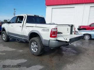 2022 Ram 2500 Laramie with VIN 3C6UR5FLXNG105323, listed as a IAAI auction lot 41359667 with 33,266 mi miles. Bid and sale history available at carsss.com. Image 3.