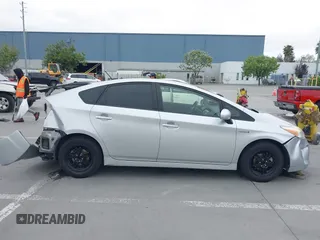 2013 Toyota Prius One with VIN JTDKN3DU5D5592013, listed as a IAAI auction lot 42036685 with 236,097 mi miles and . Bid and sale history available at DreamBid. Image 14.