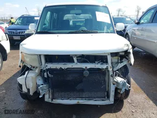 2006 Scion xB with VIN JTLKT334564040211, listed as a IAAI auction lot 42009437 with 246,771 mi miles. Bid and sale history available at carsss.com. Image 6.