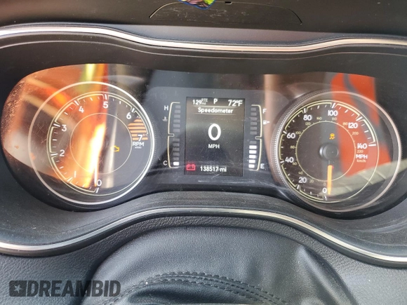 2019 Jeep Cherokee Latitude z VIN 1C4PJLCB0KD340500, wystawiony jako Copart lot #54193245 z przebiegiem 138 517 mil mil oraz Szkoda całkowita • Salvage title. Historia ofert i sprzedaży dostępna na DreamBid. Obrazek 9.
