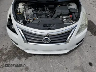 2014 Nissan Altima 2.5 with VIN 1N4AL3AP2EN255239, listed as a Copart auction lot 52334145 with 101,286 mi miles and Salvage Title. Bid and sale history available at DreamBid. Image 11.