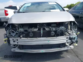 2017 Toyota Prius Plus z VIN JTDKARFPXH3057525, wystawiony jako IAAI lot #42356340 z przebiegiem 149 939 mil mil oraz . Historia ofert i sprzedaży dostępna na DreamBid. Obrazek 18.