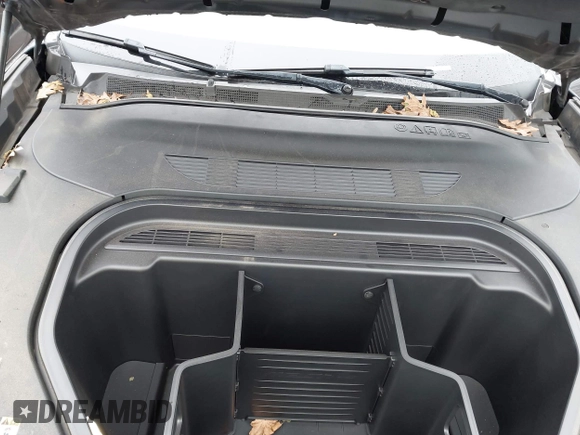 2021 Ford Mustang Mach-E Premium z VIN 3FMTK3R74MMA27709, wystawiony jako IAAI lot #42102335 z przebiegiem 54 988 mil mil oraz . Historia ofert i sprzedaży dostępna na DreamBid. Obrazek 10.