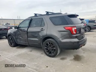 2017 Ford Explorer XLT with VIN 1FM5K7D86HGA69038, listed as a Copart auction lot 60349135 with 139,562 mi miles and Salvage title. Bid and sale history available at DreamBid. Image 2.