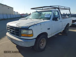 1993 Ford F-150 with VIN 1FTDF15Y9PLA24150, listed as a IAAI auction lot 41319663 with 1 mi miles. Bid and sale history available at carsss.com. Image 2.