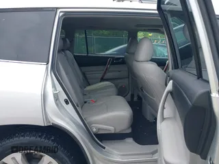 2013 Toyota Highlander Limited with VIN 5TDDK3EH9DS231526, listed as a IAAI auction lot 42425311 with 206,168 mi miles and . Bid and sale history available at DreamBid. Image 8.
