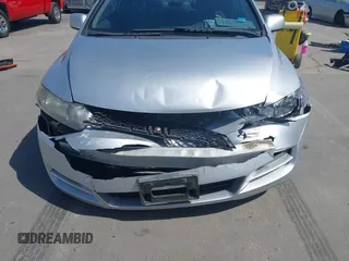 2010 Honda Civic LX с VIN 2HGFG1B64AH523775, выставлен на аукционе IAAI как лот 42288677 с пробегом 119 865 миль миль и . История ставок и продаж доступна на DreamBid. Изображение 6.