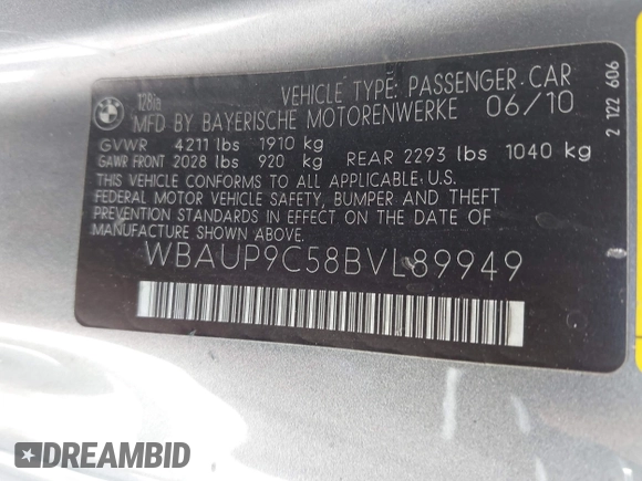 2011 BMW 1 Series 128i z VIN WBAUP9C58BVL89949, wystawiony jako IAAI lot #42086813 z przebiegiem 115 723 mil mil oraz . Historia ofert i sprzedaży dostępna na DreamBid. Obrazek 9.