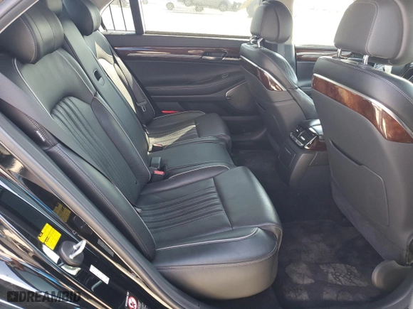 2017 Genesis G90 5.0L Ultimate with VIN KMHG54JH0HU024827, listed as a Copart auction lot 63291304 with 102,529 mi miles and Salvage Title. Bid and sale history available at carsss.com. Image 10.