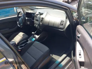 2015 Kia Forte EX with VIN KNAFX4A86F5262650, listed as a IAAI auction lot 42142228 with 170,583 mi miles. Bid and sale history available at carsss.com. Image 5.