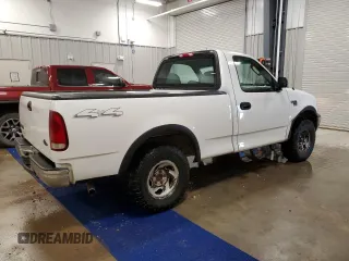 2003 Ford F-150 XL z VIN 2FTRF18W53CA96144, wystawiony jako Copart lot #47589205 z przebiegiem 246 767 mil mil oraz Czysty tytuł • Clean title. Historia ofert i sprzedaży dostępna na DreamBid. Obrazek 3.