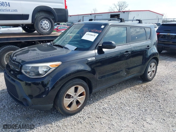 2015 Kia Soul with VIN KNDJN2A24F7800804, listed as a IAAI auction lot 42038038 with 241,667 mi miles. Bid and sale history available at carsss.com. Image 2.