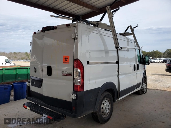 2022 Ram ProMaster Cargo with VIN 3C6LRVNG2NE132740, listed as a Copart auction lot 51182465 with 32,542 mi miles and Clean Title. Bid and sale history available at DreamBid. Image 3.