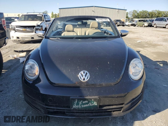 2013 Volkswagen Beetle 50s Edition with VIN 3VW5P7AT8DM801715, listed as a Copart auction lot 57487785 with 107,585 mi miles and Salvage title. Bid and sale history available at DreamBid. Image 5.