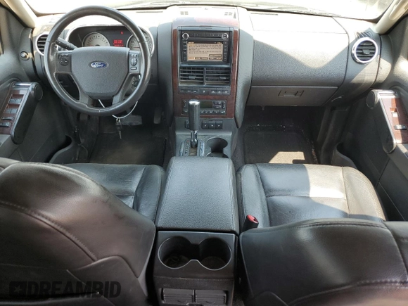 2008 Ford Explorer Limited z VIN 1FMEU75818UB24599, wystawiony jako Copart lot #59559375 z przebiegiem 203 989 mil mil oraz Czysty tytuł • Clean title. Historia ofert i sprzedaży dostępna na DreamBid. Obrazek 8.