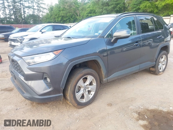2020 Toyota RAV4 XLE with VIN 2T3P1RFV4LC090760, listed as a IAAI auction lot 42145099 with 73,909 mi miles and . Bid and sale history available at DreamBid. Image 16.