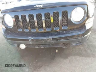 2012 Jeep Patriot Sport with VIN 1C4NJPBA1CD670512, listed as a IAAI auction lot 41208274 with 107,171 mi miles and . Bid and sale history available at DreamBid. Image 6.