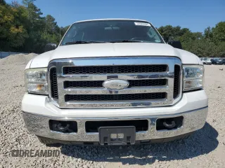 2005 Ford Excursion Special Serv z VIN 1FMNU40L05EB61756, wystawiony jako Copart lot #72593484 z przebiegiem 89 126 mil mil oraz Szkoda całkowita • Salvage title. Historia ofert i sprzedaży dostępna na DreamBid. Obrazek 5.