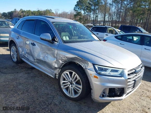 2018 Audi Q5 Premium Plus with VIN WA1BNAFY3J2002273, listed as a IAAI auction lot 41690154 with 73,114 mi miles. Bid and sale history available at carsss.com. Image 1.
