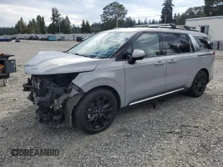 2022 Kia Carnival SX with VIN KNDNE5H31N6183285, listed as a Copart auction lot 69248404 with 31,083 mi miles and Salvage Title. Bid and sale history available at carsss.com. Image 1.