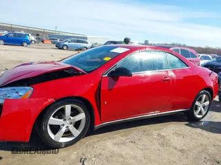 2007 Pontiac G6 GT with VIN 1G2ZH36N874105462, listed as a IAAI auction lot 41982223 with 140,921 mi miles. Bid and sale history available at carsss.com. Image 15.