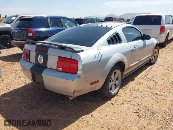 2007 Ford Mustang Deluxe with VIN 1ZVFT80N575247116, listed as a IAAI auction lot 42704286 with 169,931 mi miles and . Bid and sale history available at DreamBid. Image 4.