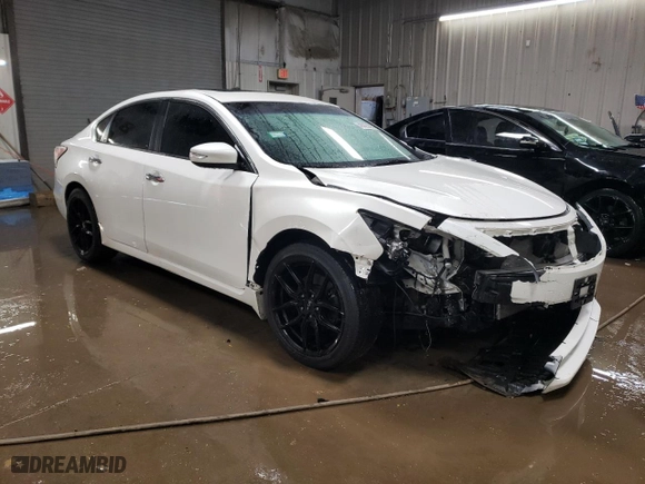 2014 Nissan Altima 2.5 SL with VIN 1N4AL3APXEC151416, listed as a Copart auction lot 46323005 with 74,977 mi miles and Salvage Title. Bid and sale history available at carsss.com. Image 4.