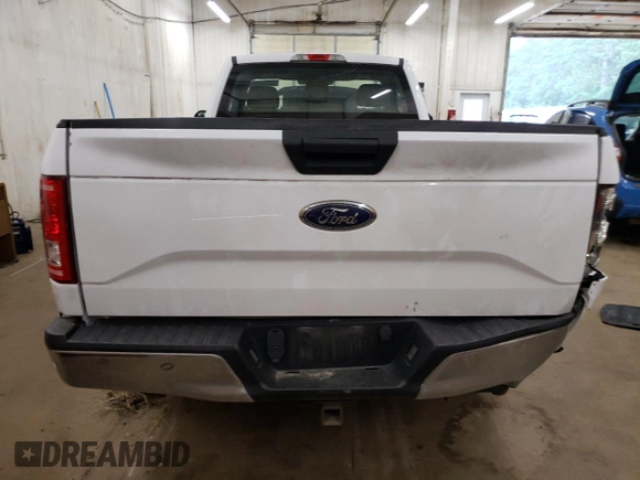 2017 Ford F-150 XL z VIN 1FTMF1CP6HKC95457, wystawiony jako Copart lot #68996204 z przebiegiem 148 080 mil mil oraz Szkoda całkowita • Salvage title. Historia ofert i sprzedaży dostępna na DreamBid. Obrazek 6.