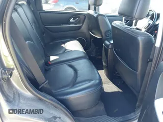 2006 Mercury Mariner Luxury с VIN 4M2CU57116KJ19454, выставлен на аукционе IAAI как лот 42436725 с пробегом 244 689 миль миль и . История ставок и продаж доступна на DreamBid. Изображение 8.