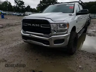 2019 Ram 2500 Big Horn with VIN 3C6UR5JL7KG529979, listed as a Copart auction lot 71635044 with 227,547 mi miles and Salvage Title. Bid and sale history available at carsss.com. Image 10.