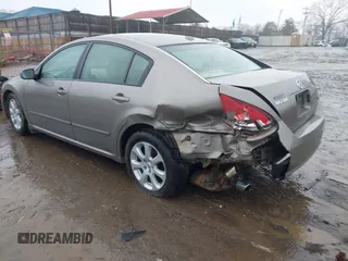 2008 Nissan Maxima 3.5 SL with VIN 1N4BA41E08C816374, listed as a IAAI auction lot 41557260 with 204,207 mi miles. Bid and sale history available at carsss.com. Image 3.
