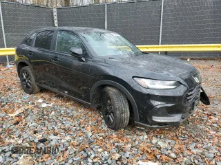 2024 Honda HR-V Sport with VIN 3CZRZ2H59RM724119, listed as a Copart auction lot 81353844 with 62,967 mi miles and Salvage Title. Bid and sale history available at carsss.com. Image 4.