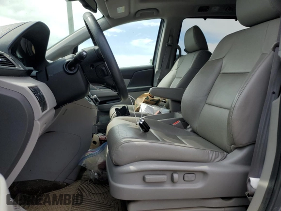 2015 Honda Odyssey EX-L with VIN 5FNRL5H64FB089909, listed as a Copart auction lot 53192035 with 174,909 mi miles and Salvage Title. Bid and sale history available at DreamBid. Image 7.