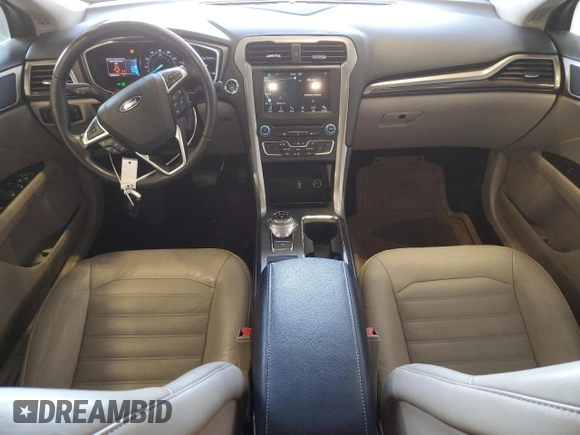 2017 Ford Fusion SE z VIN 3FA6P0H9XHR119202, wystawiony jako Copart lot #55774645 z przebiegiem 93 525 mil mil oraz Nie do naprawy • Non repairable. Historia ofert i sprzedaży dostępna na DreamBid. Obrazek 8.