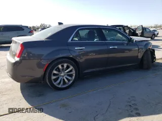 2019 Chrysler 300 Limited z VIN 2C3CCAEG4KH609787, wystawiony jako Copart lot #52193465 z przebiegiem 81 234 mil mil oraz Szkoda całkowita • Salvage title. Historia ofert i sprzedaży dostępna na DreamBid. Obrazek 3.