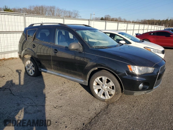 2011 Mitsubishi Outlander SE z VIN JA4JT3AW1BU037922, wystawiony jako Copart lot #48777005 z przebiegiem Nie podano mil oraz Czysty tytuł • Clean title. Historia ofert i sprzedaży dostępna na DreamBid. Obrazek 4.