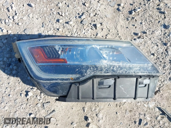 2016 Ford Explorer z VIN 1FM5K7B80GGC37399, wystawiony jako IAAI lot #41987201 z przebiegiem 134 126 mil mil oraz . Historia ofert i sprzedaży dostępna na DreamBid. Obrazek 12.
