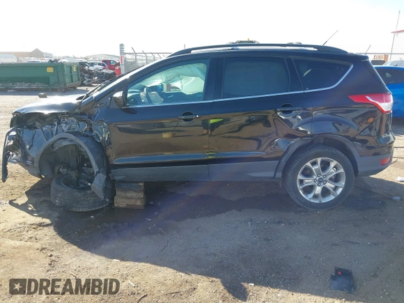 2013 Ford Escape SE with VIN 1FMCU0GX3DUA53113, listed as a IAAI auction lot 40497958 with 132,367 mi miles and . Bid and sale history available at carsss.com. Image 15.